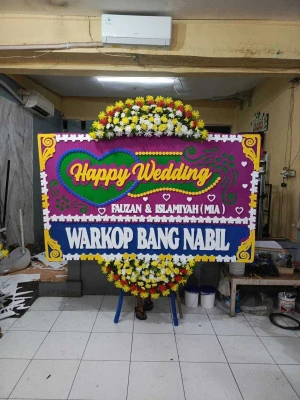 Papan Bunga di Sambimaya Juntinyuat